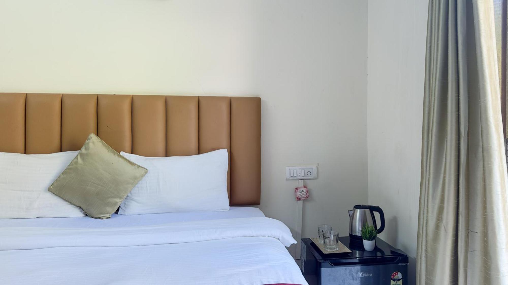Hotel Leela Inn Candolim Marmagao Zewnętrze zdjęcie