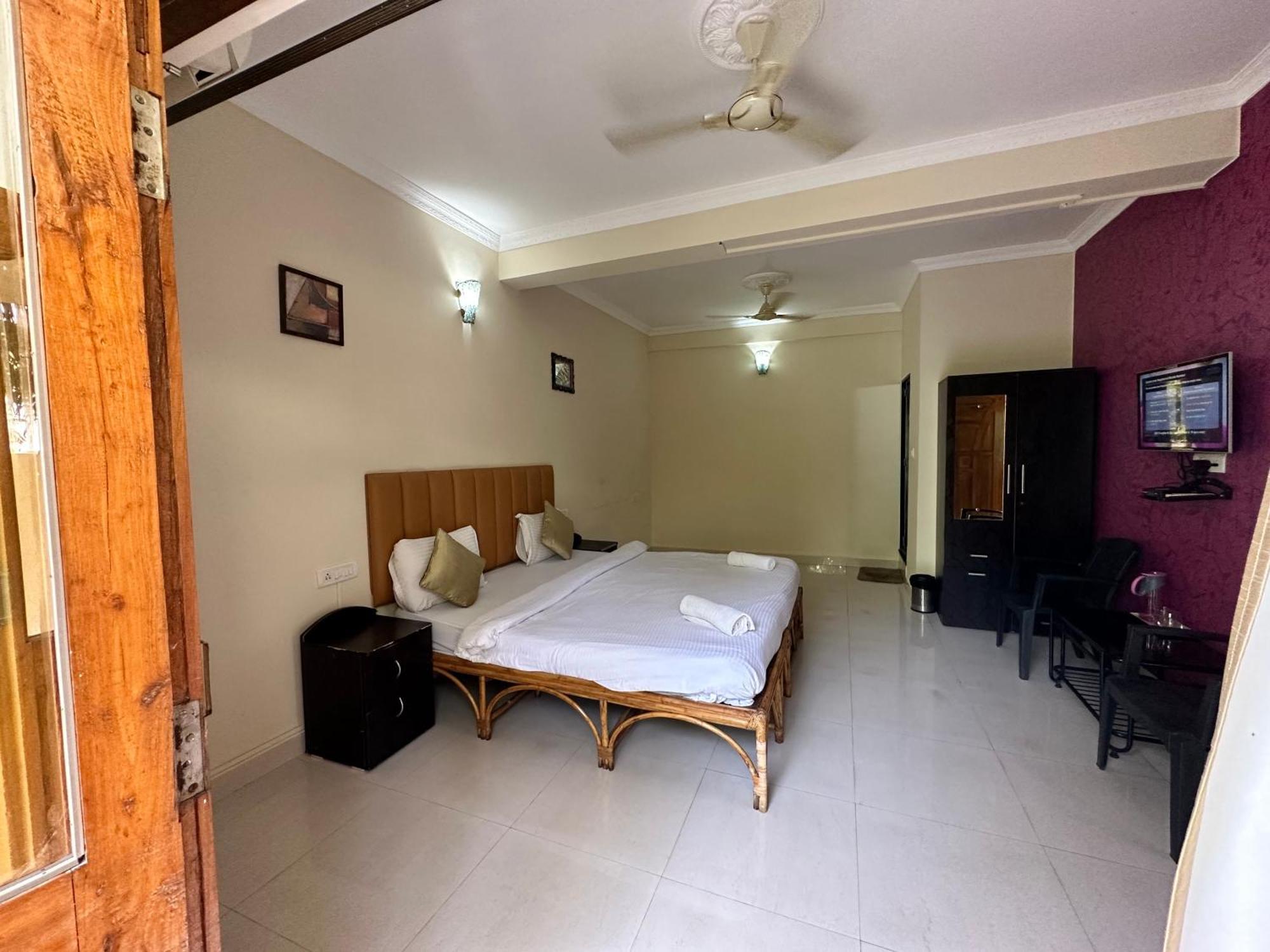 Hotel Leela Inn Candolim Marmagao Zewnętrze zdjęcie